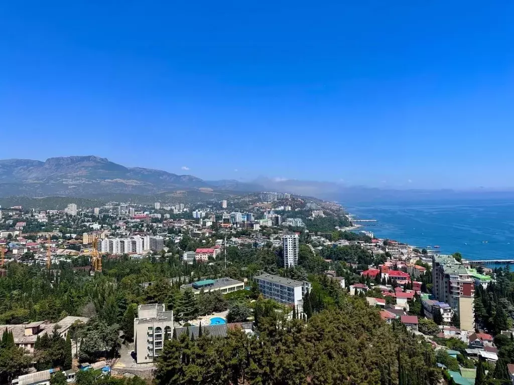 2-к кв. Крым, Алушта ул. Западная, 4к3 (63.2 м) - Фото 1