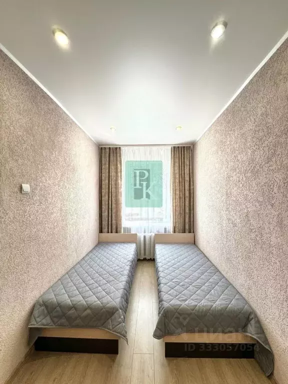 2-к кв. Севастополь ул. Надежды Краевой, 9 (42.8 м) - Фото 2