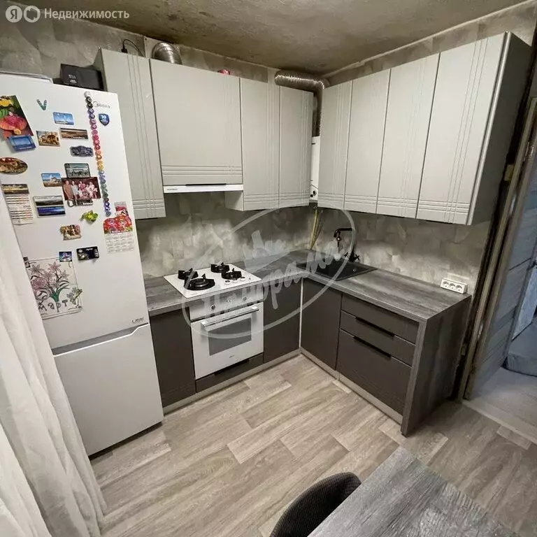 3-комнатная квартира: Калуга, Социалистическая улица, 4 (58 м) - Фото 1