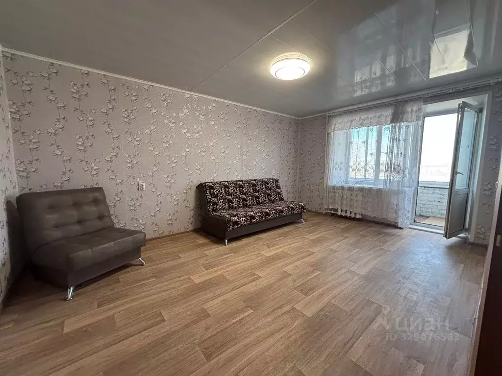 2-к кв. Хакасия, Абакан просп. Дружбы Народов, 3 (50.0 м) - Фото 1