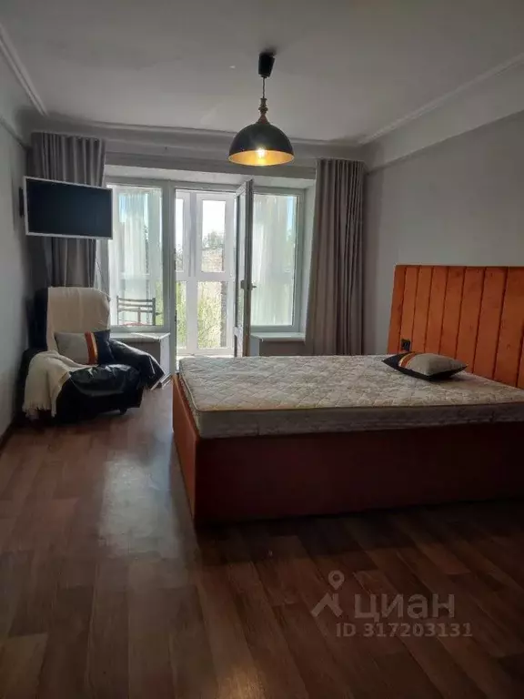1-к кв. Крым, Евпатория ул. Кирова, 5 (35.0 м) - Фото 1