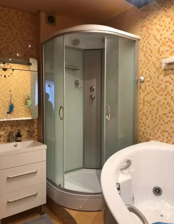 2-к кв. Кемеровская область, Новокузнецк Пионерский просп., 57 (69.0 ... - Фото 2