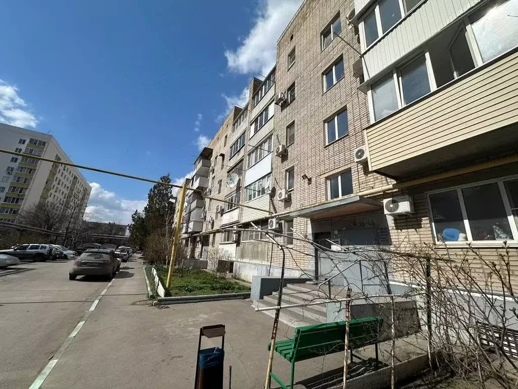 1-к кв. Ростовская область, Батайск Октябрьская ул., 120А (35.9 м) - Фото 0