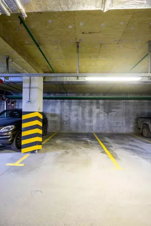 Гараж в Ханты-Мансийский АО, Сургут ул. Мелик-Карамова, 4 (15 м) - Фото 1