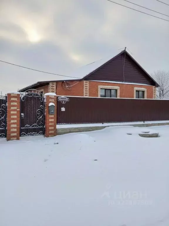 Дом в Оренбургская область, Оренбургский район, Сергиевский сельсовет, ... - Фото 1