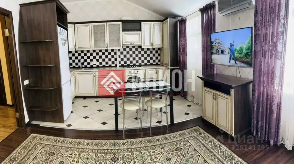 2-к кв. Крым, Симферополь ул. Камская, 27 (80.0 м) - Фото 2