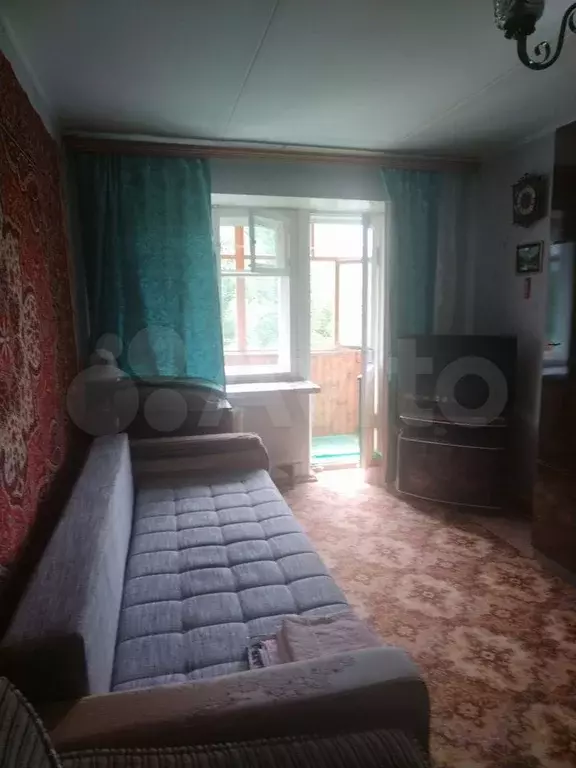 1-к. квартира, 30 м, 4/4 эт. - Фото 0