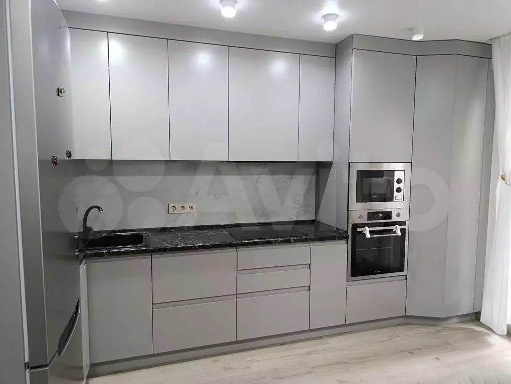 2-к. квартира, 60 м, 3/9 эт. - Фото 0