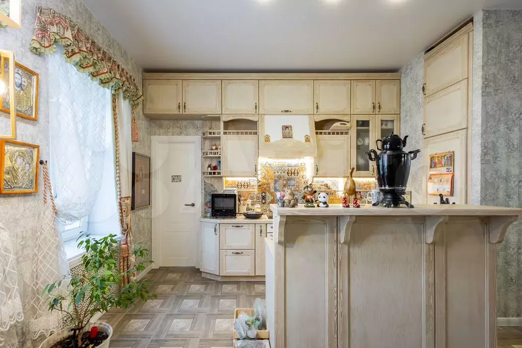 5-к. квартира, 130 м, 6/7 эт. - Фото 1