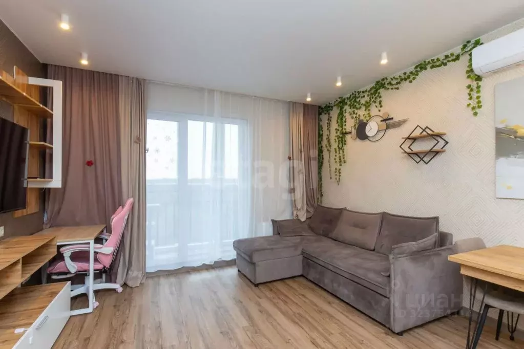 1-к кв. Тюменская область, Тюмень ул. Героев Сталинградской битвы, 1 ... - Фото 1