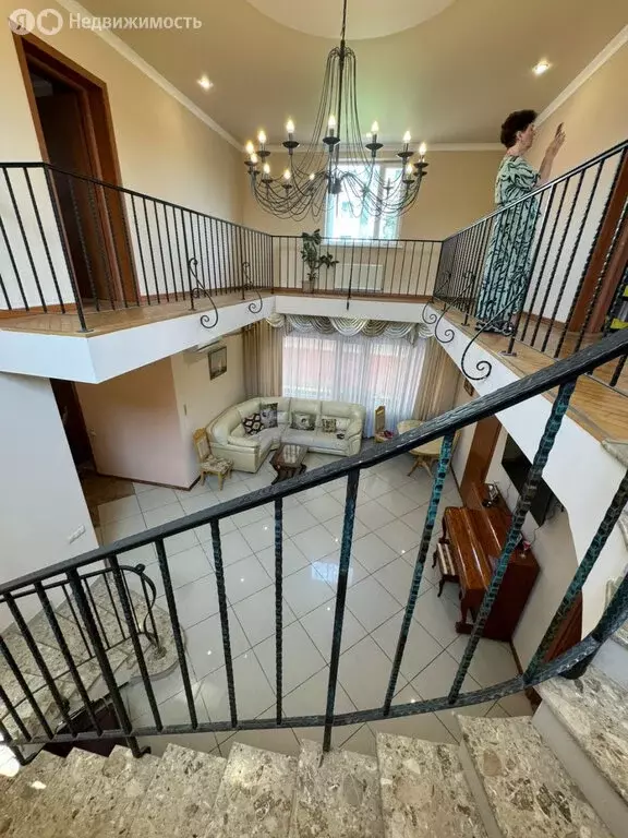 Дом в Краснодар, микрорайон Центральный, улица Кутузова, 64 (178 м) - Фото 1
