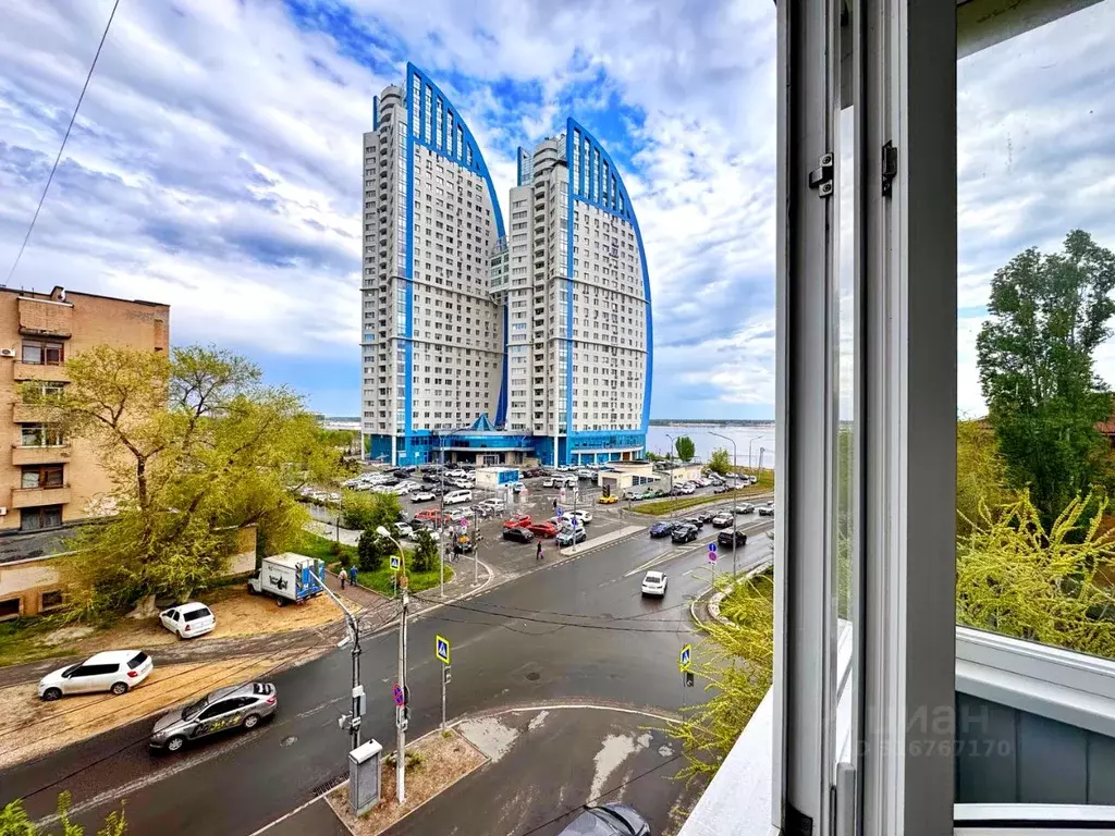 3-к кв. Волгоградская область, Волгоград ул. Калинина, 3 (41.7 м) - Фото 0