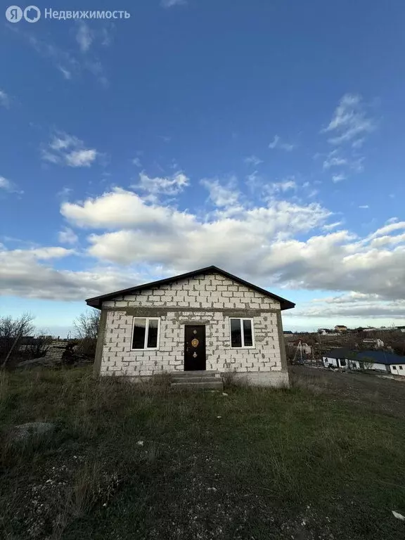 Дом в Перовское сельское поселение, дачный массив Новозбурьевка (105 ... - Фото 1