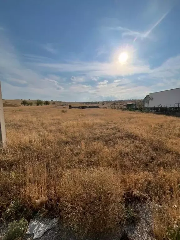 Участок в Крым, Белогорский район, Зуя пгт ул. Яркая, 32 (10.0 сот.) - Фото 1