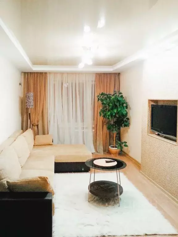 2-к кв. Московская область, Коломна просп. Кирова, 17 (65.0 м) - Фото 0