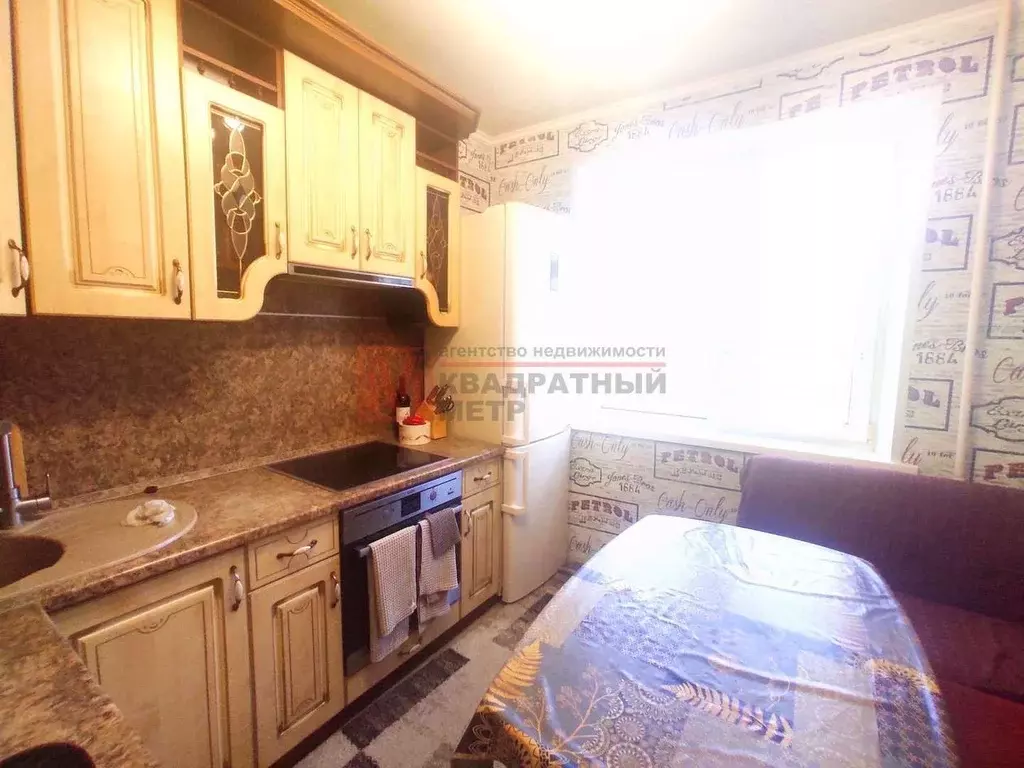 2-к кв. Белгородская область, Старый Оскол Королева мкр, 8 (54.0 м) - Фото 0