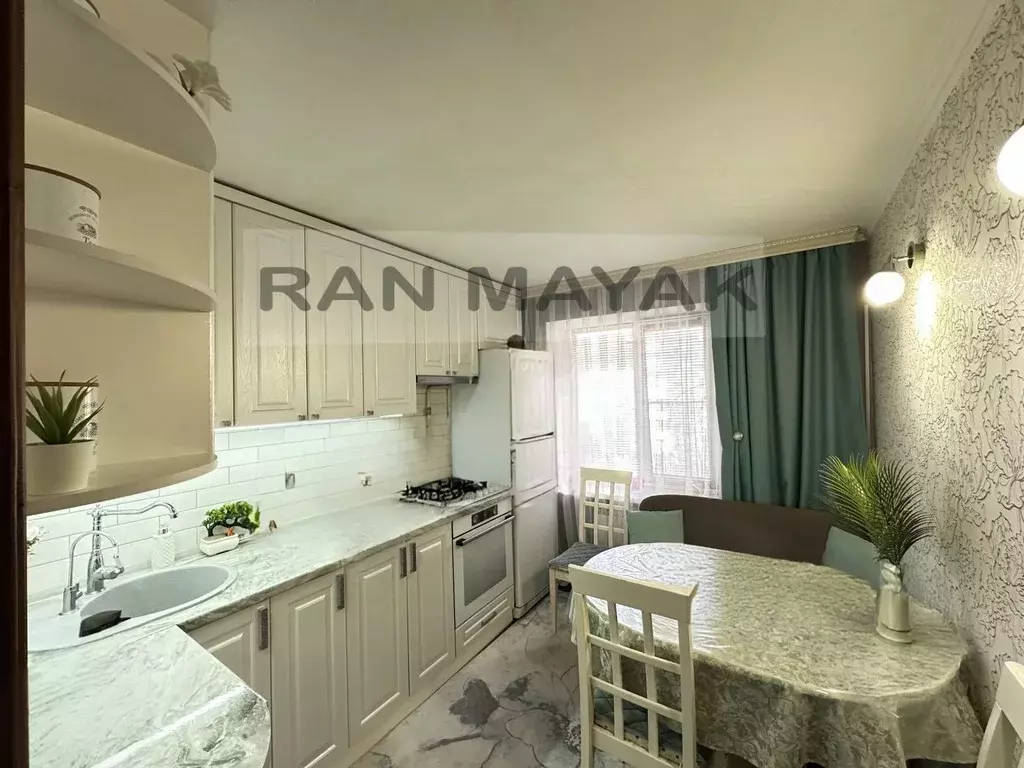 3-к кв. Адыгея, Майкоп ул. Горького, 196 (61.3 м) - Фото 1