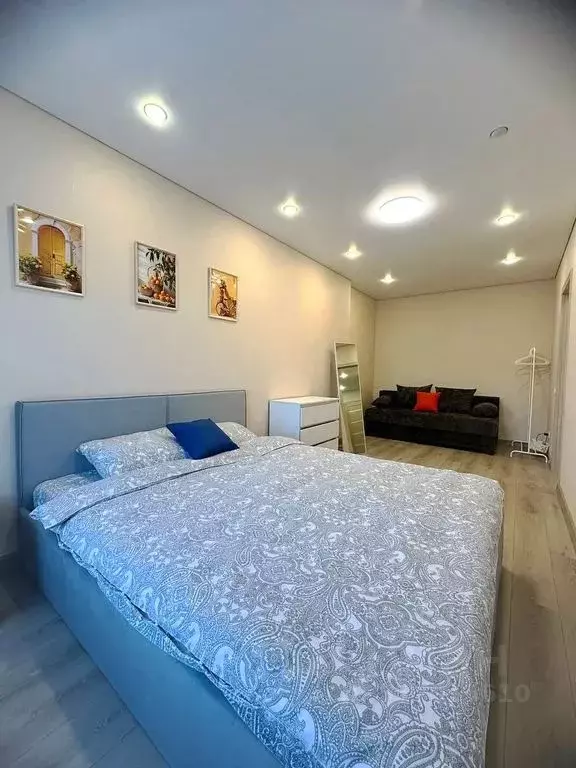 2-к кв. Татарстан, Казань ул. Братьев Батталовых, 20Ак2 (66.0 м) - Фото 0
