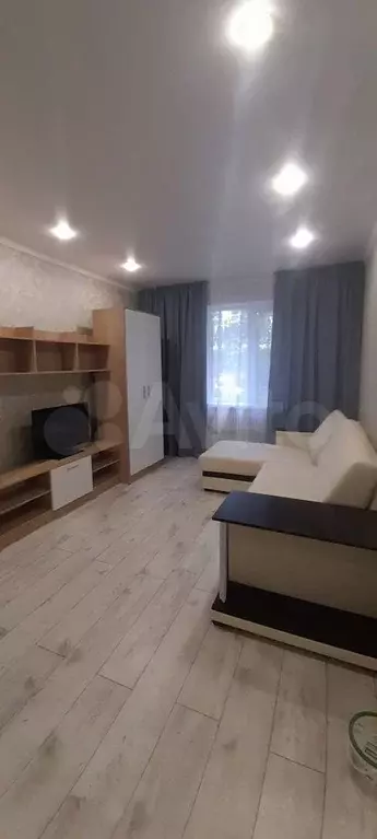 1-к. квартира, 34 м, 1/9 эт. - Фото 0