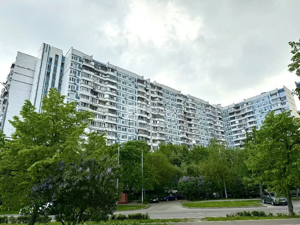 Продается 3-комнатная квартира - Фото 2