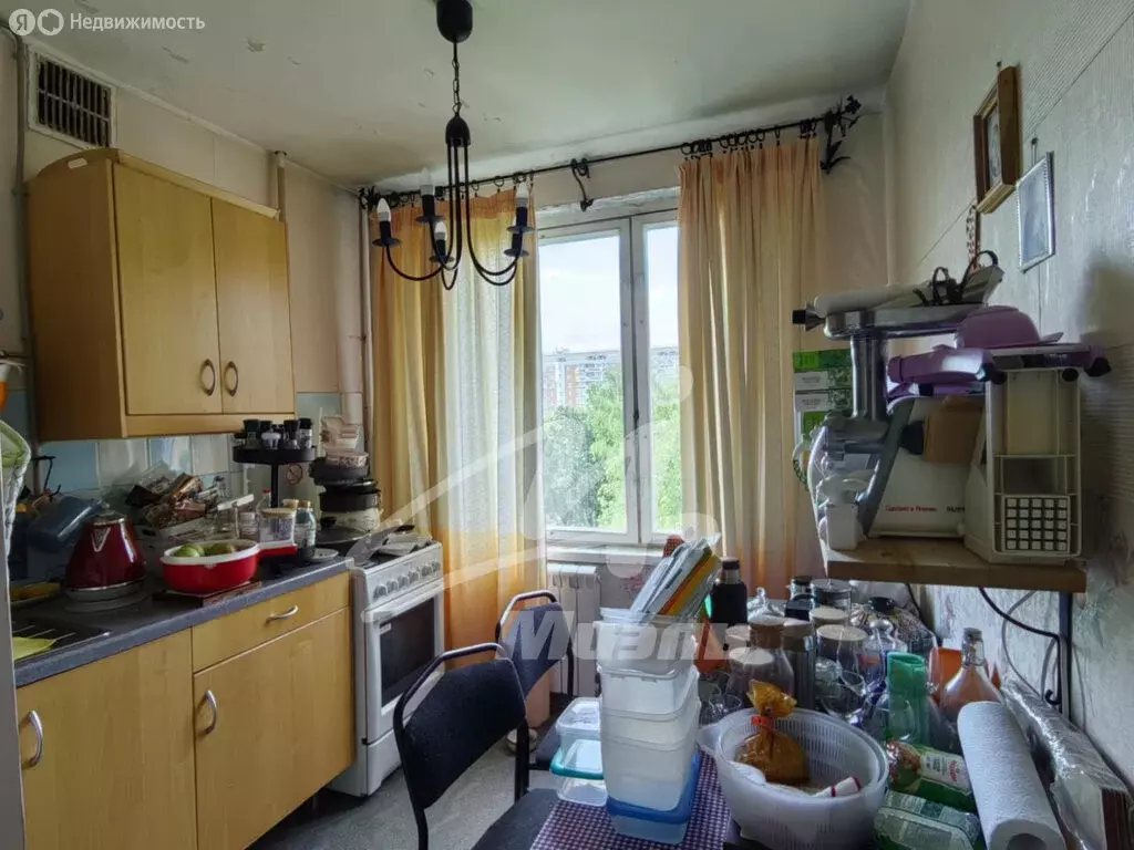 3-комнатная квартира: Москва, улица Красный Казанец, 3к5 (57 м) - Фото 0