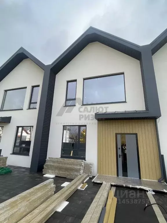 Таунхаус в Калининградская область, Гурьевск ул. Солнечная, 40 (155 м) - Фото 2