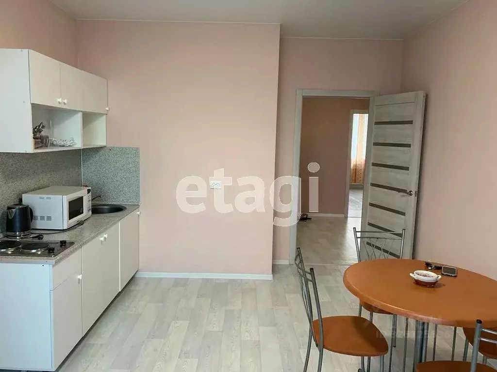 2-к кв. Тюменская область, Тюмень ул. Александра Протозанова, 4 (52.0 ... - Фото 2