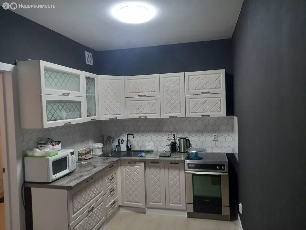 Квартира-студия: Свердловская область, муниципальное образование ... - Фото 1