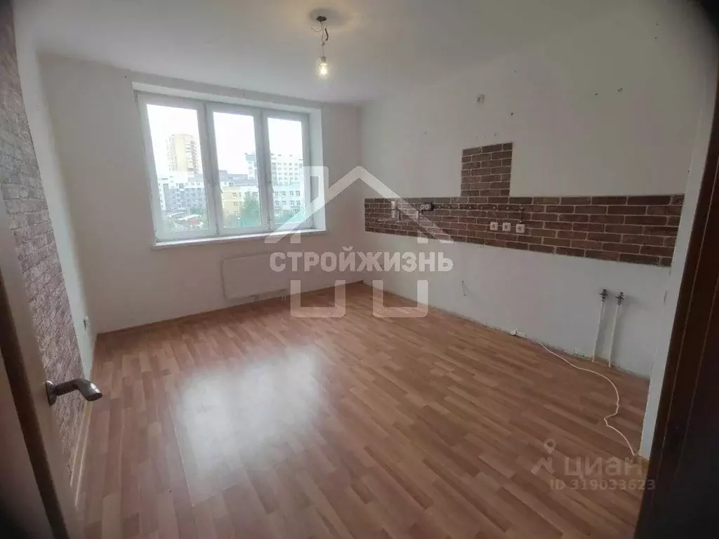 3-к кв. Свердловская область, Екатеринбург ул. М.Н. Михеева, 2 (66.0 ... - Фото 0