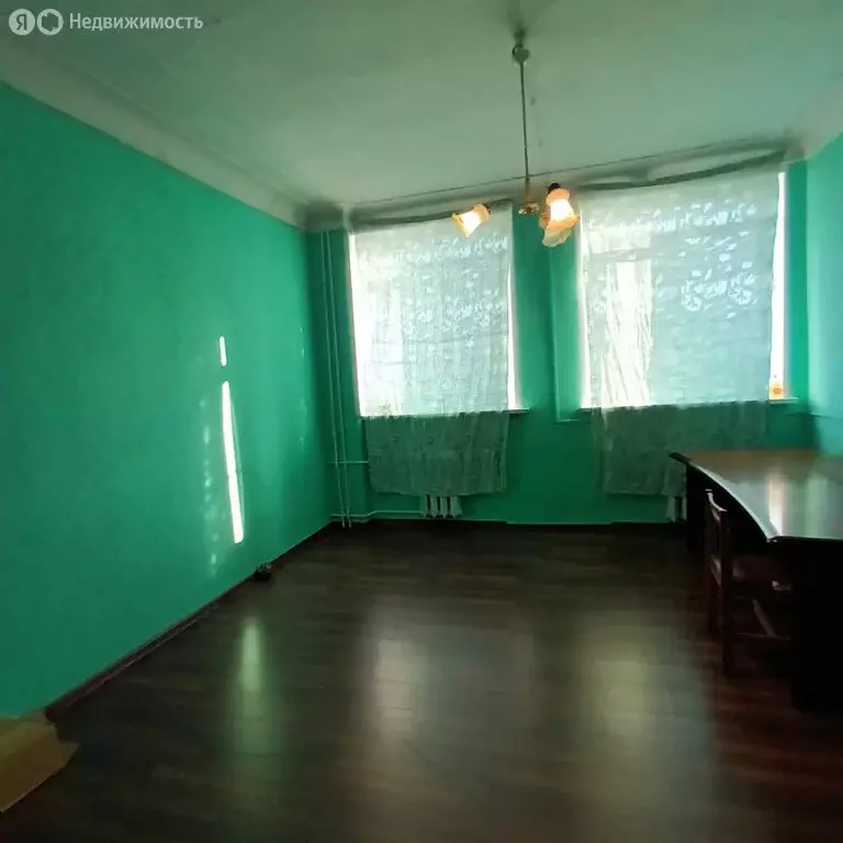 1к в 5-комнатной квартире (21.9 м) - Фото 1