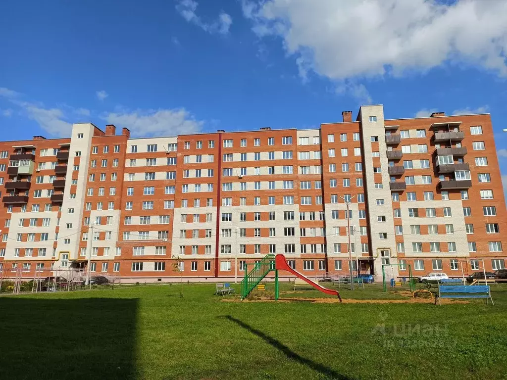 1-к кв. Тульская область, Богородицк Вязовский пер., 35Б (30.0 м) - Фото 0