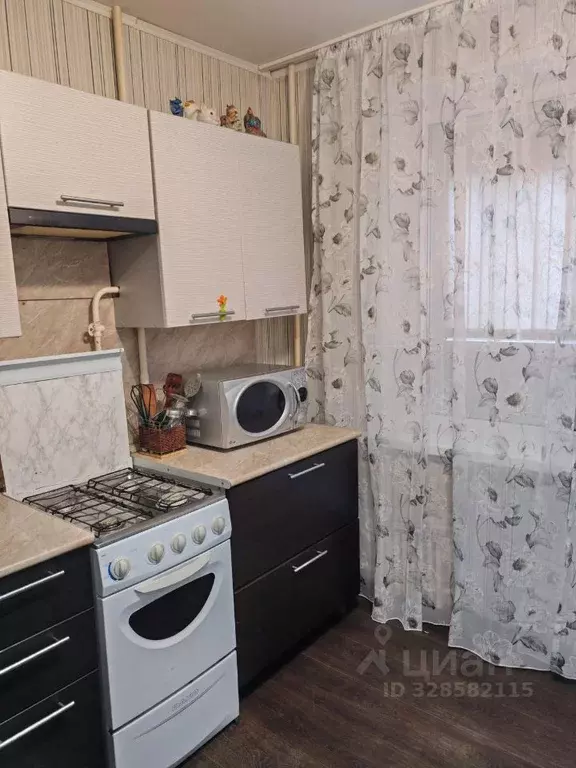 2-к кв. Московская область, Электросталь Западная ул., 31 (54.0 м) - Фото 1