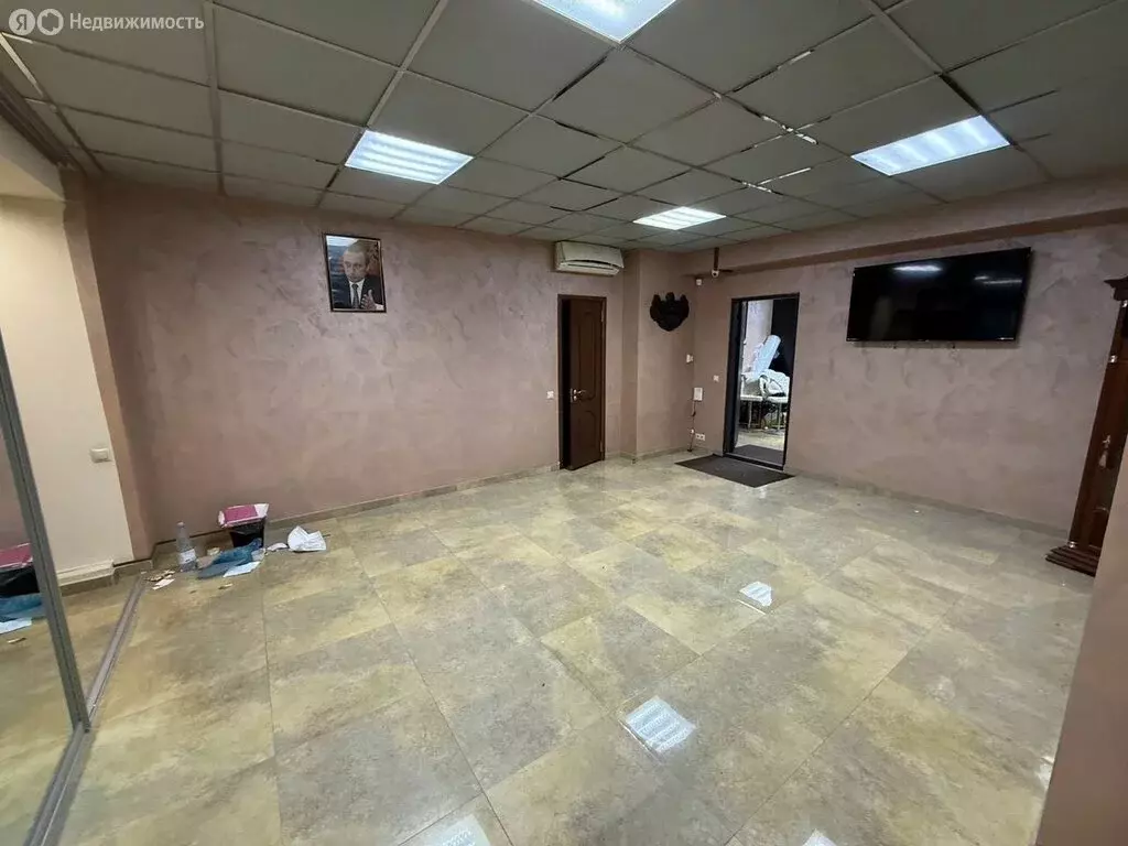 Офис (76 м) - Фото 2