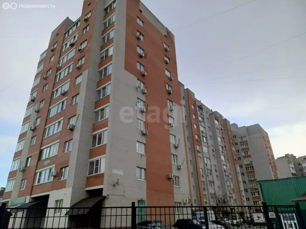 2-комнатная квартира: Аксай, улица Платова, 6А (62 м) - Фото 1