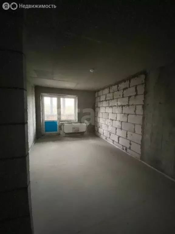 3-комнатная квартира: Осиновая Гора, улица Аркадия Шипунова, 1 (75.7 ... - Фото 1