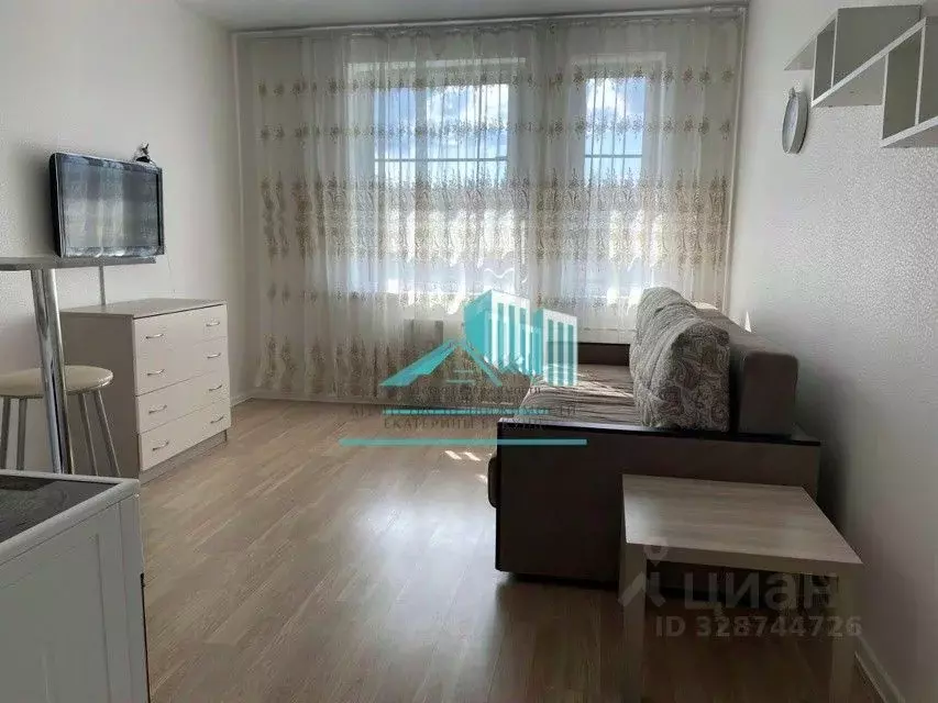 Студия Калужская область, Калуга ул. Спартака, 15 (30.0 м) - Фото 2