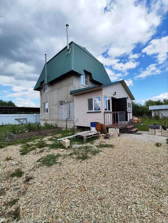 Дом в Пензенская область, Пенза Дружба Завода Пензмаш СНТ, 390 (100 м) - Фото 1