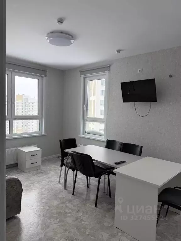 3-к кв. Татарстан, Казань ул. Братьев Батталовых, 27к2 (76.0 м) - Фото 1