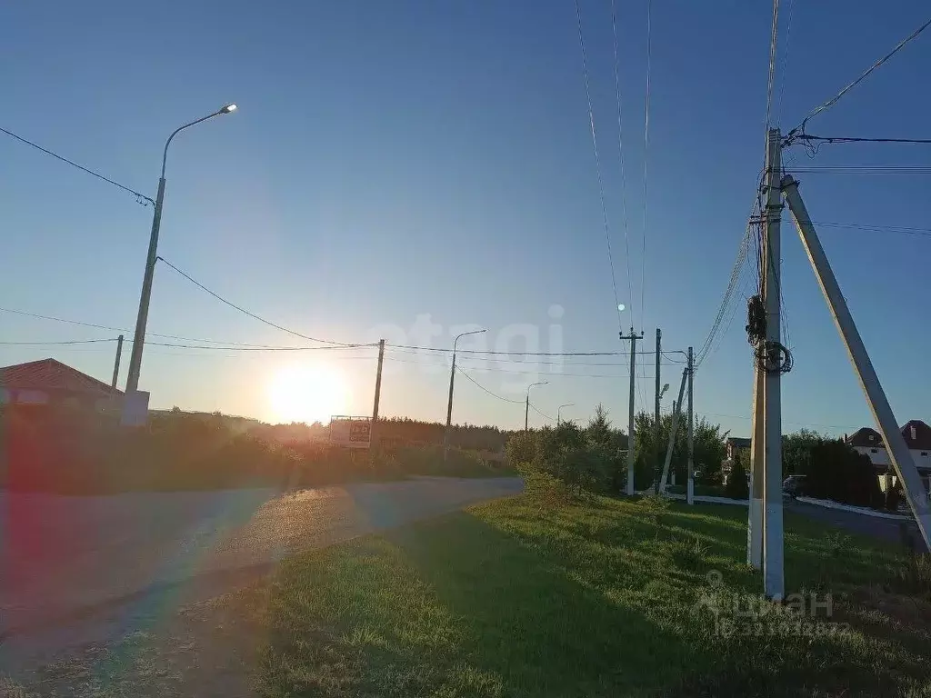 Участок в Курская область, Курский район, Моковский сельсовет, д. ... - Фото 1