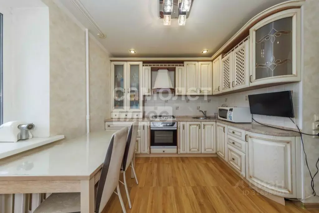 2-к кв. Брянская область, Брянск ул. Плеханова, 62 (55.7 м) - Фото 2