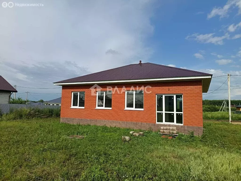 Дом в село Новое Барятино, Успешная улица, 61 (103 м) - Фото 2