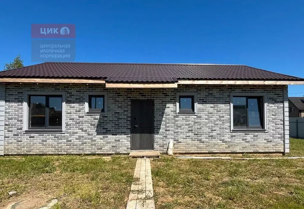 Дом в Рязанская область, Рязанский район, Вышгородское с/пос, с. ... - Фото 2