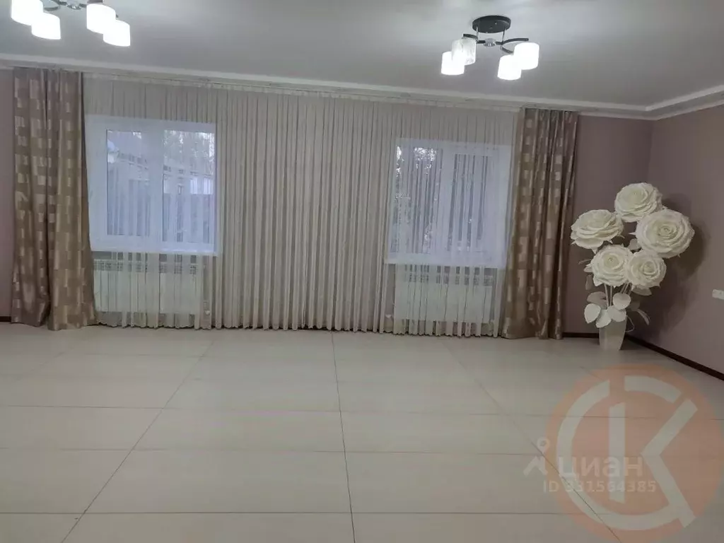 Дом в Крым, Раздольное пгт ул. Юбилейная, 7 (223 м) - Фото 1