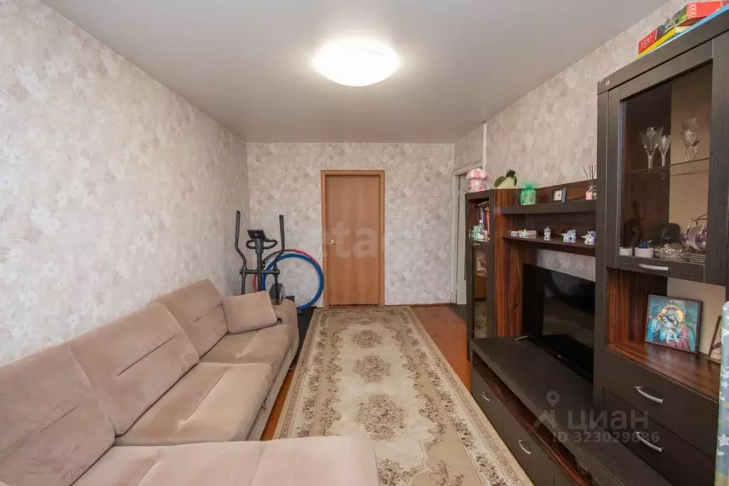 3-к кв. Кемеровская область, Новокузнецк ул. Челюскина, 46 (66.7 м) - Фото 0