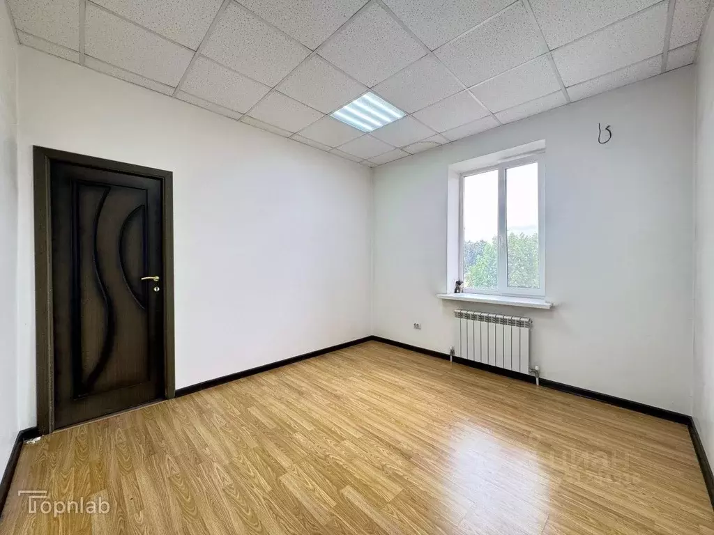 Офис в Кабардино-Балкария, Нальчик Кабардинская ул. (500 м) - Фото 2