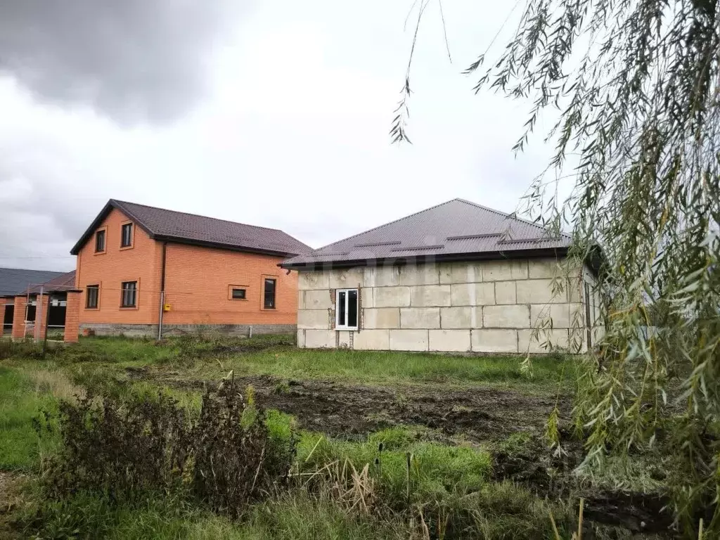 Дом в Адыгея, Майкопский район, Кировское с/пос, Северо-Восточные Сады ... - Фото 1