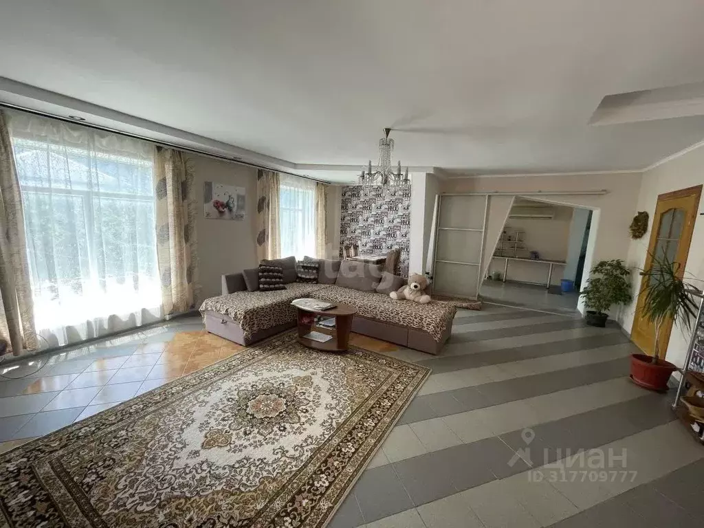 Дом в Крым, Белогорск ул. Гаховича, 28 (233 м) - Фото 0