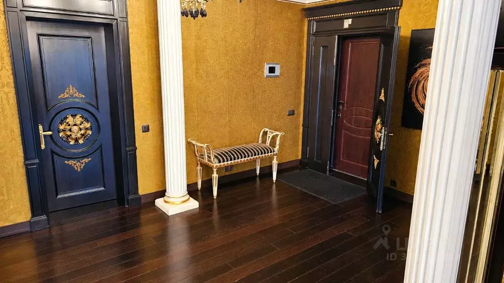 3-к кв. Москва ул. Исаковского, 39К1 (217.0 м) - Фото 2