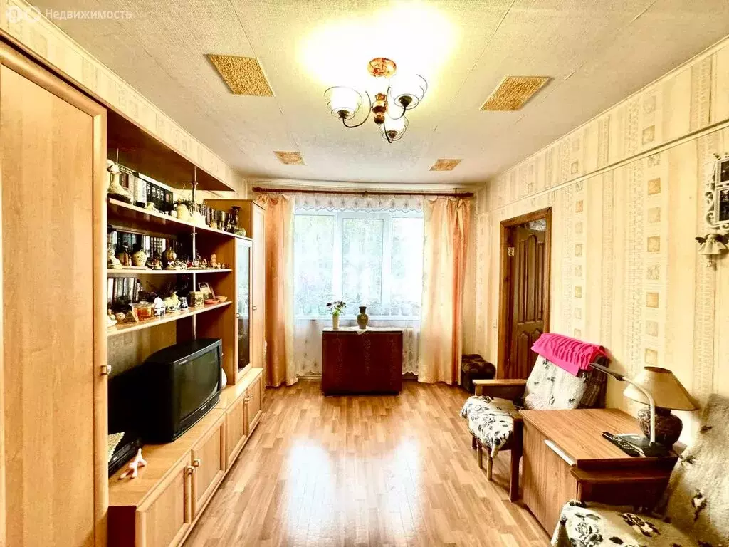 3-комнатная квартира: Брянск, Орловская улица, 27 (51.3 м) - Фото 0