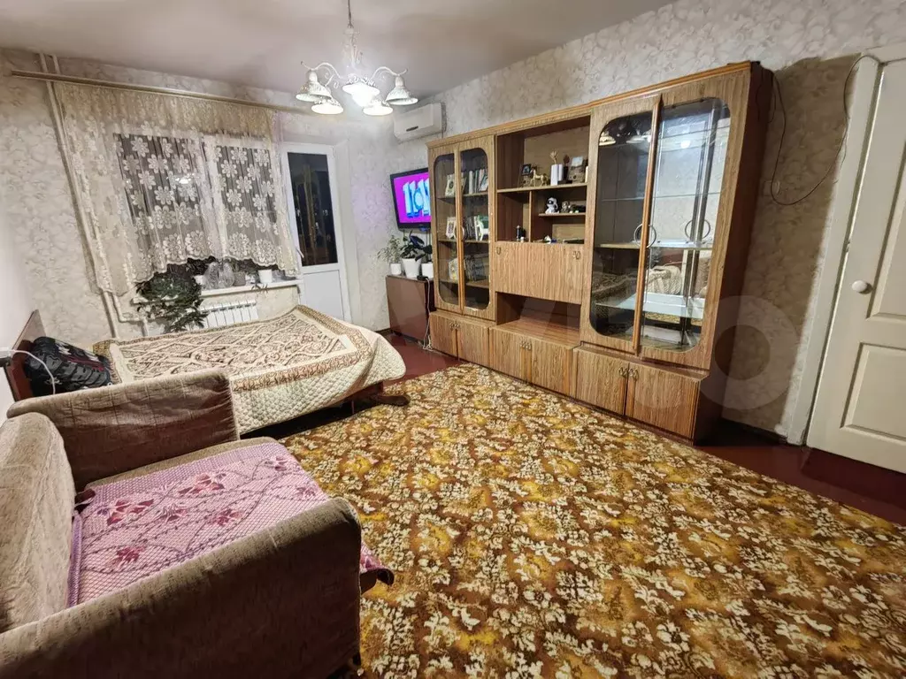 1-к. квартира, 40 м, 6/9 эт. - Фото 0